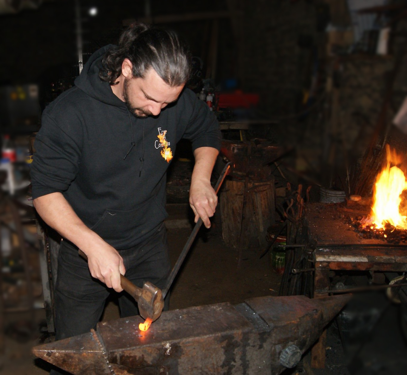 Damien Richard, forgeron coutelier